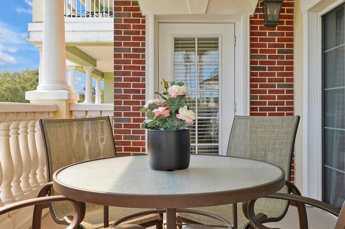 Image No.17-3 Bed Property for sale