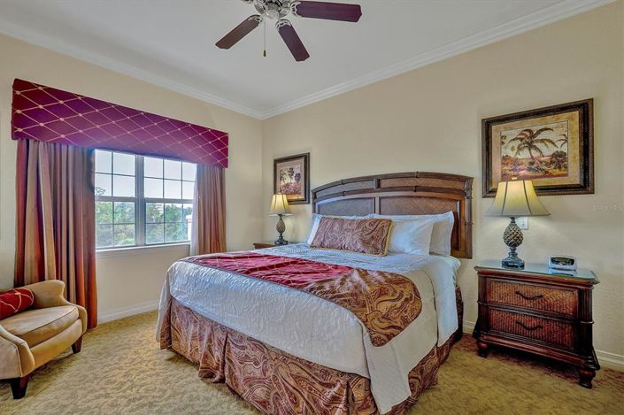 Image No.18-3 Bed Property for sale