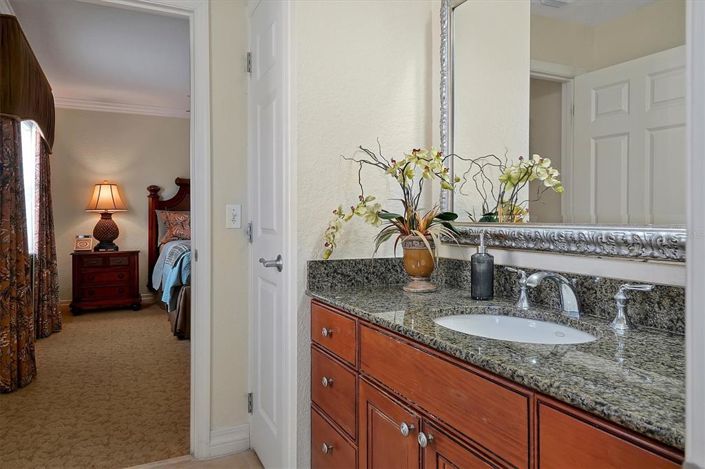 Image No.33-3 Bed Property for sale