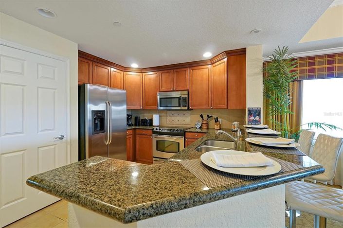 Image No.8-3 Bed Property for sale