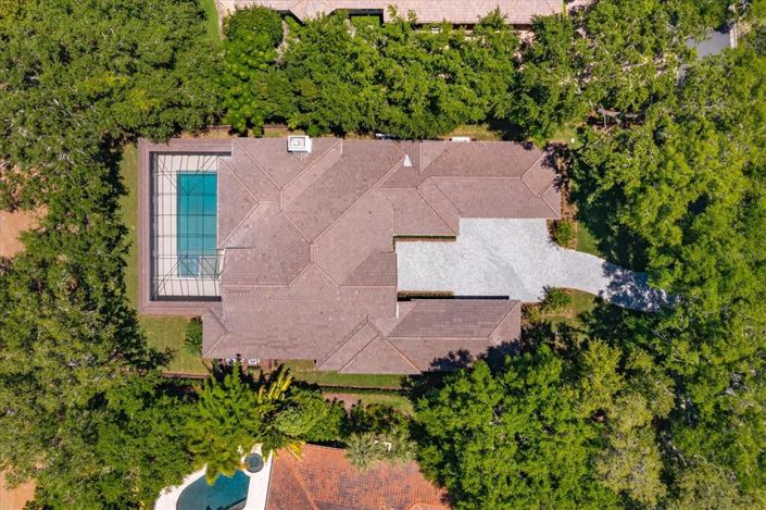 Image No.7-5 Bed Property for sale