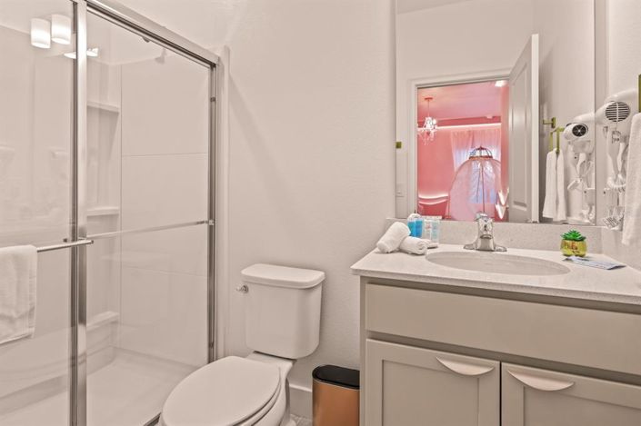 Image No.38-5 Bed Townhouse for sale