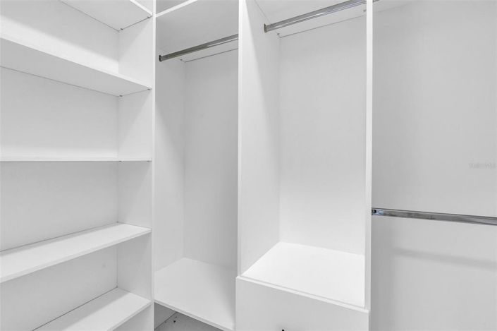 Image No.41-4 Bed Property for sale