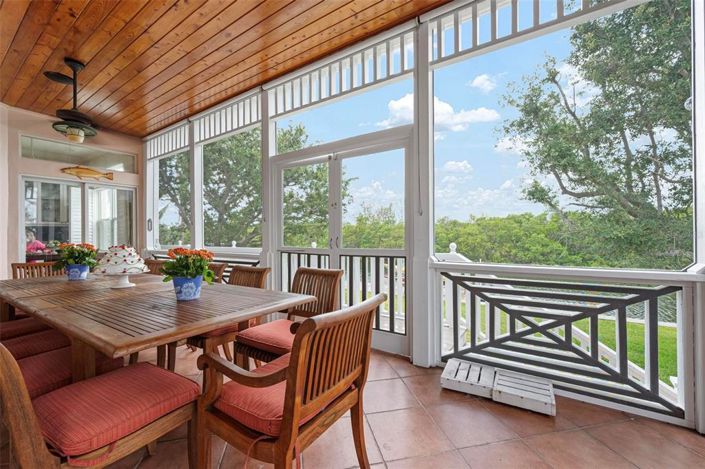 Image No.15-3 Bed Property for sale