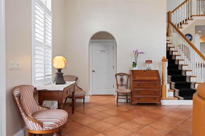 Image No.25-3 Bed Property for sale