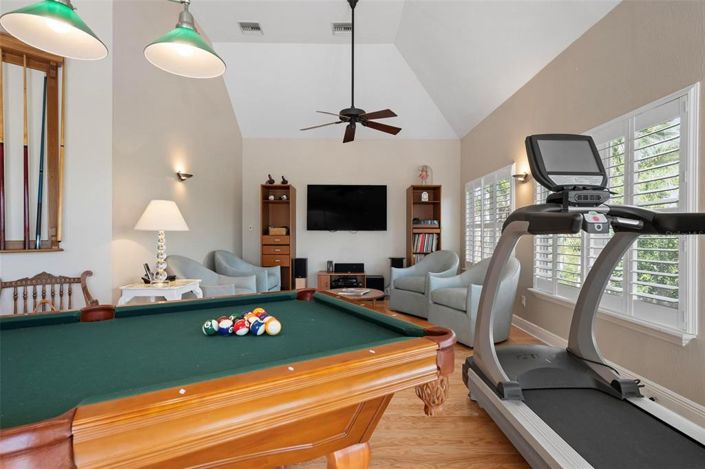 Image No.36-3 Bed Property for sale