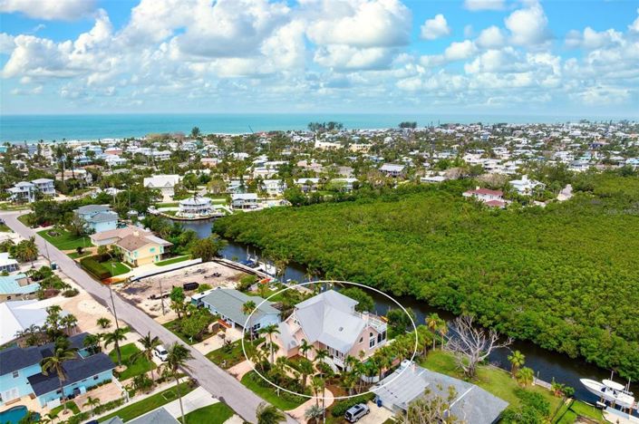 Image No.55-3 Bed Property for sale