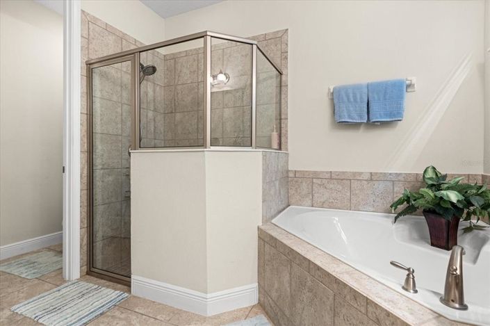 Image No.16-5 Bed Property for sale