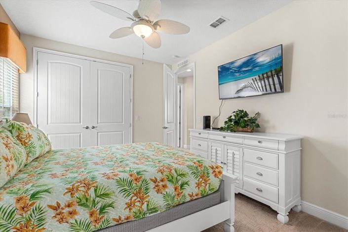 Image No.32-5 Bed Property for sale