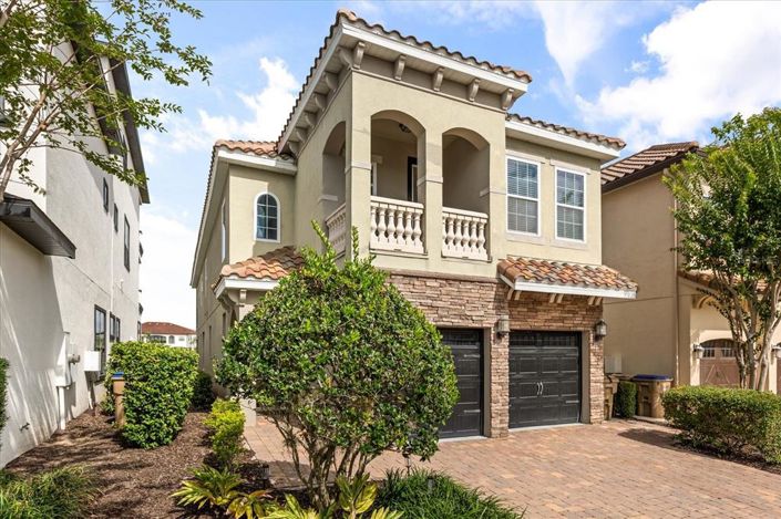 Image No.40-5 Bed Property for sale