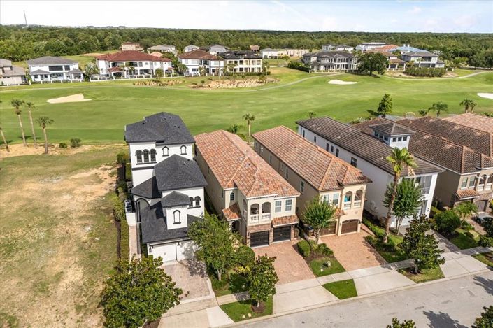 Image No.50-5 Bed Property for sale