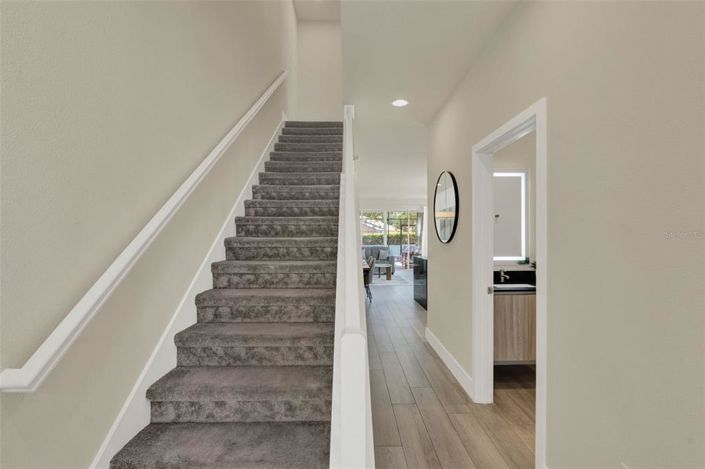 Image No.15-4 Bed Townhouse for sale