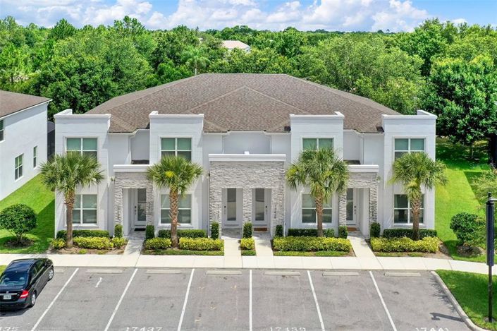 Image No.25-4 Bed Townhouse for sale