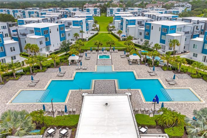 Image No.34-3 Bed Property for sale