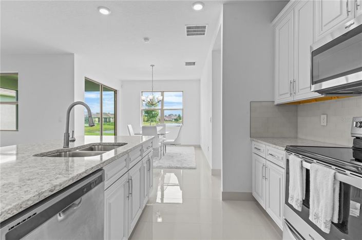 Image No.11-3 Bed Property for sale