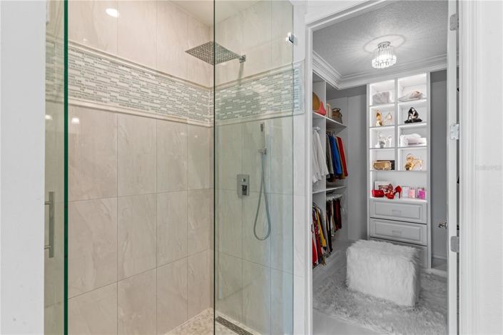 Image No.28-3 Bed Property for sale