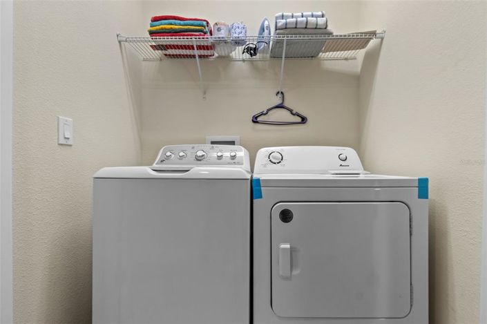 Image No.18-8 Bed Property for sale