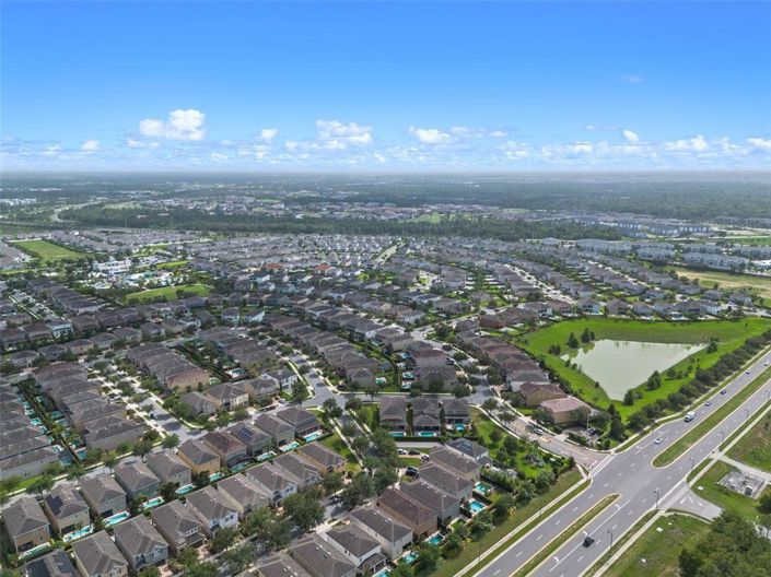 Image No.37-8 Bed Property for sale