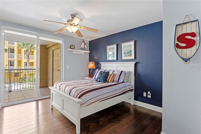 Image No.19-3 Bed Property for sale