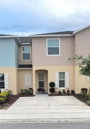 Image No.1-3 Bed Townhouse for sale