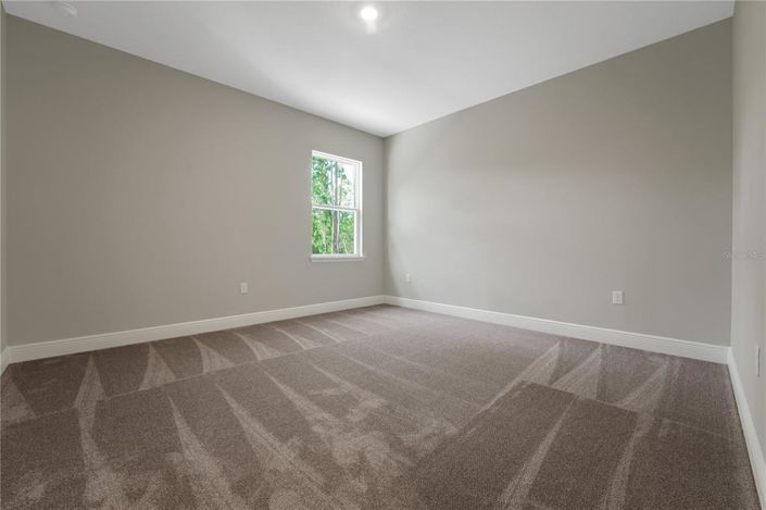 Image No.6-6 Bed Property for sale