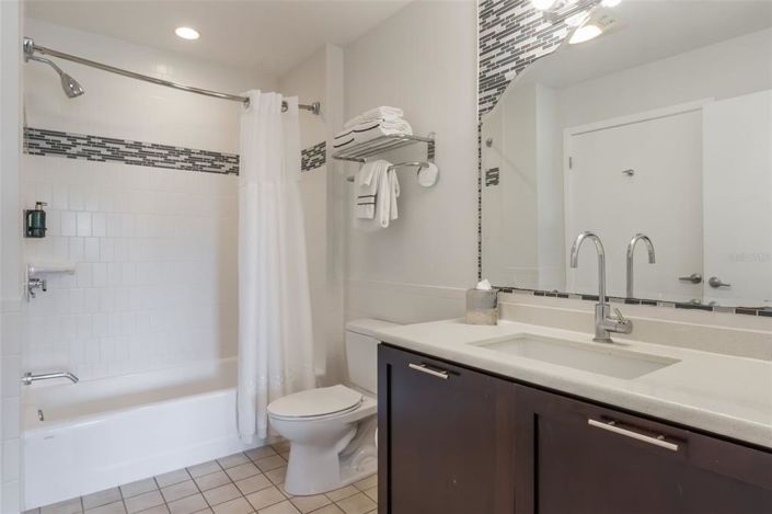 Image No.18-2 Bed Property for sale