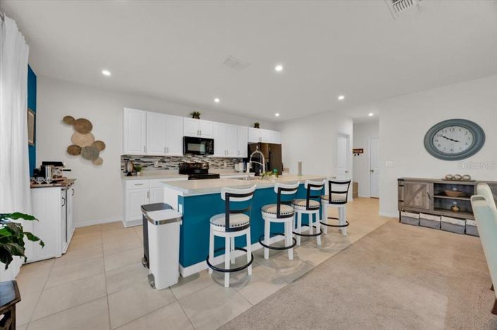 Image No.9-4 Bed Property for sale