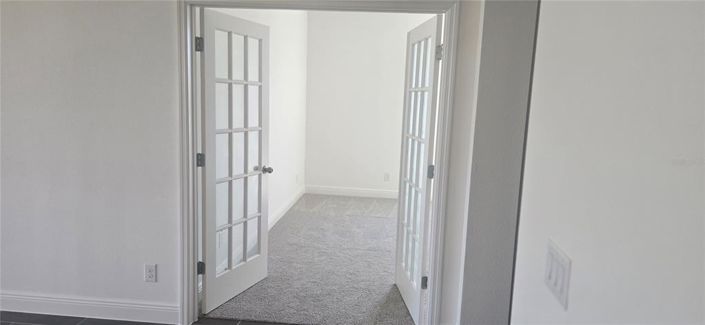 Image No.5-4 Bed Property for sale