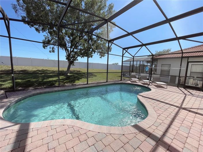 Image No.6-4 Bed Property for sale