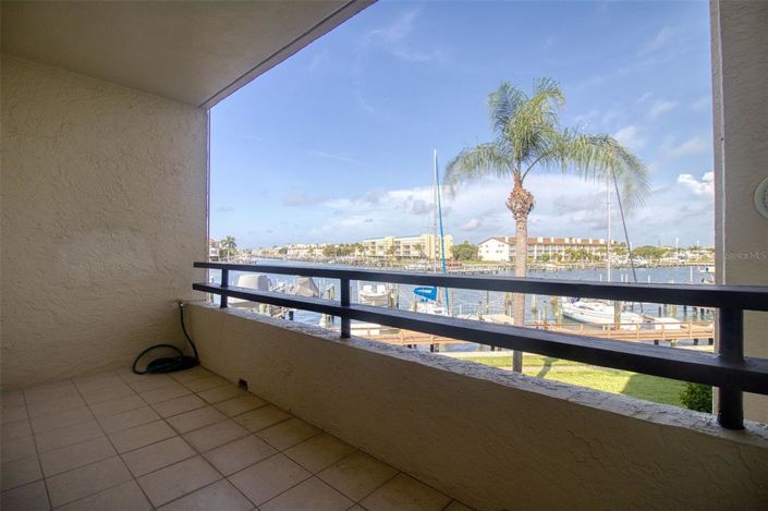 Image No.38-2 Bed Townhouse for sale