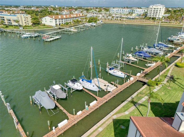 Image No.41-2 Bed Townhouse for sale