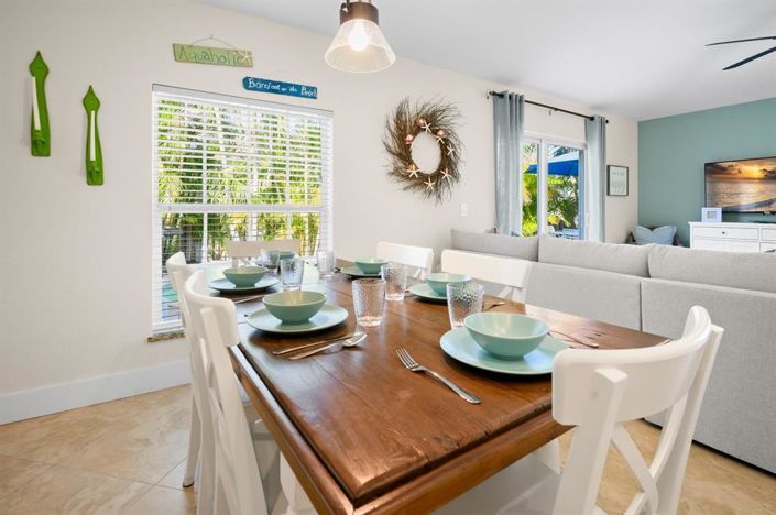 Image No.15-3 Bed Property for sale