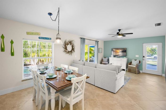 Image No.17-3 Bed Property for sale