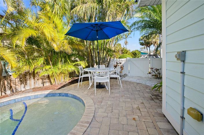 Image No.35-3 Bed Property for sale