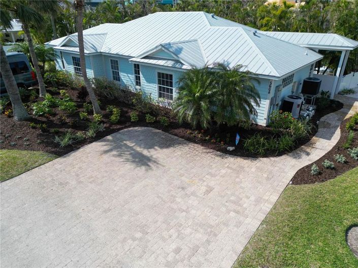 Image No.40-3 Bed Property for sale