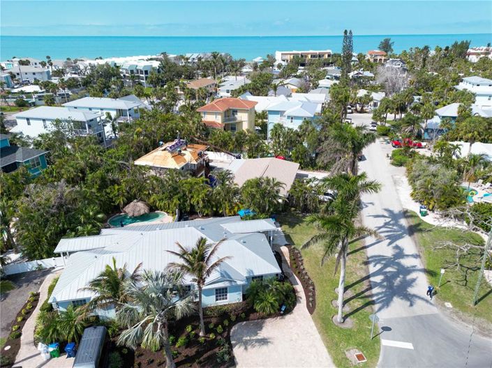 Image No.41-3 Bed Property for sale