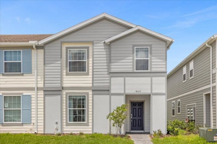 Image No.1-5 Bed Townhouse for sale