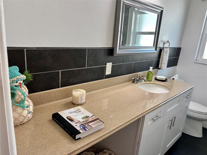 Image No.10-2 Bed Property for sale