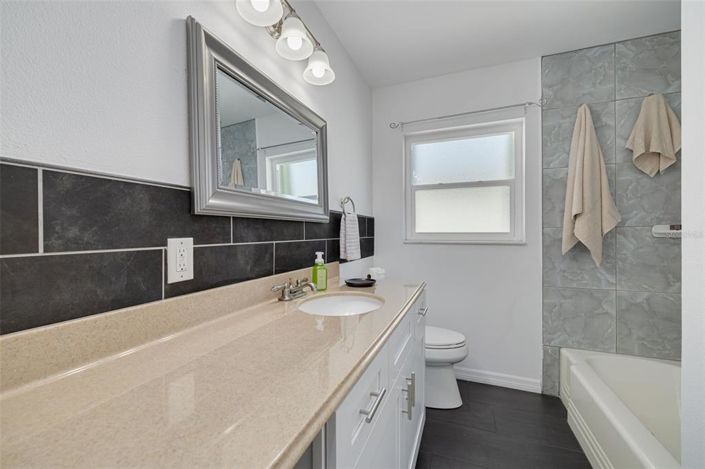 Image No.11-2 Bed Property for sale