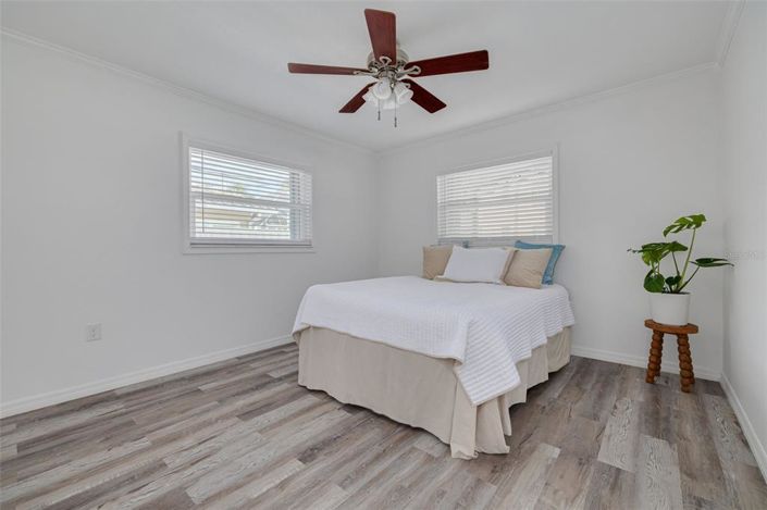 Image No.12-2 Bed Property for sale