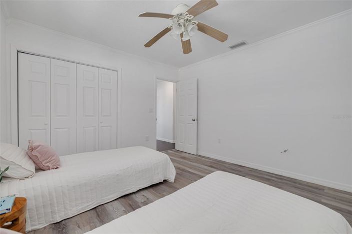 Image No.17-2 Bed Property for sale