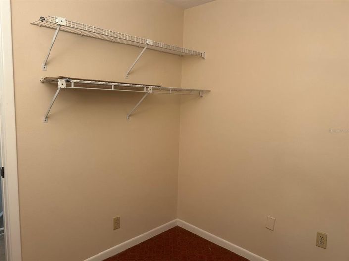 Image No.25-2 Bed Townhouse for sale