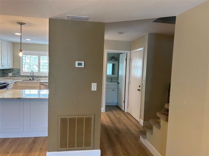 Image No.42-2 Bed Townhouse for sale