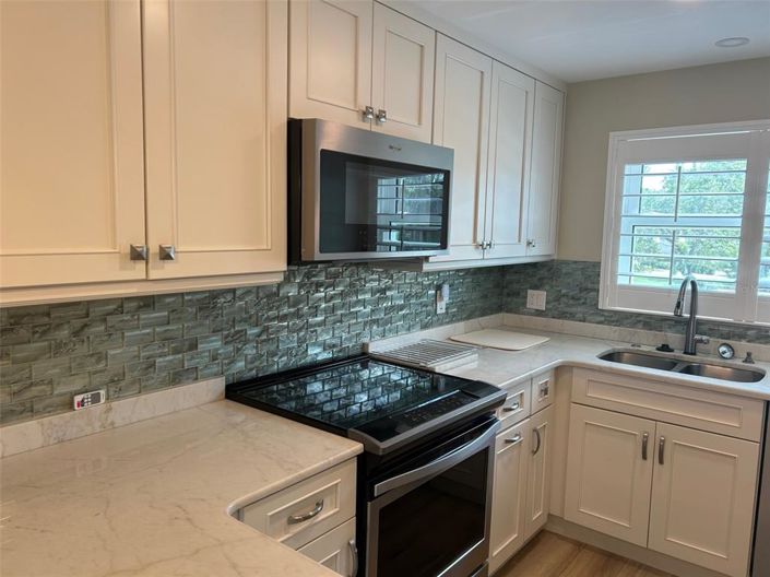 Image No.43-2 Bed Townhouse for sale