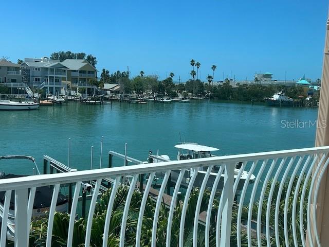 Image No.6-2 Bed Townhouse for sale