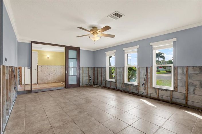 Image No.7-4 Bed Property for sale