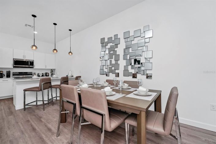 Image No.9-4 Bed Townhouse for sale