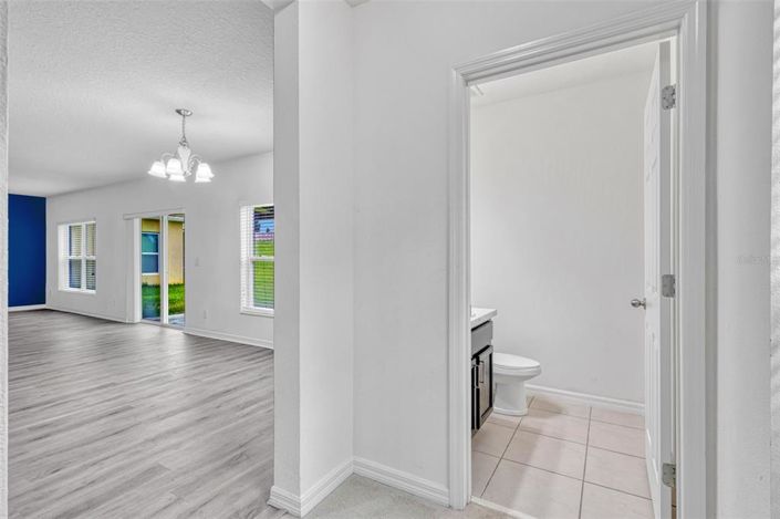 Image No.14-5 Bed Property for sale