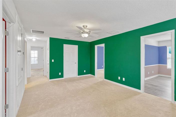 Image No.21-5 Bed Property for sale