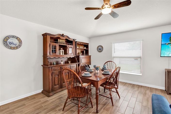 Image No.10-3 Bed Property for sale